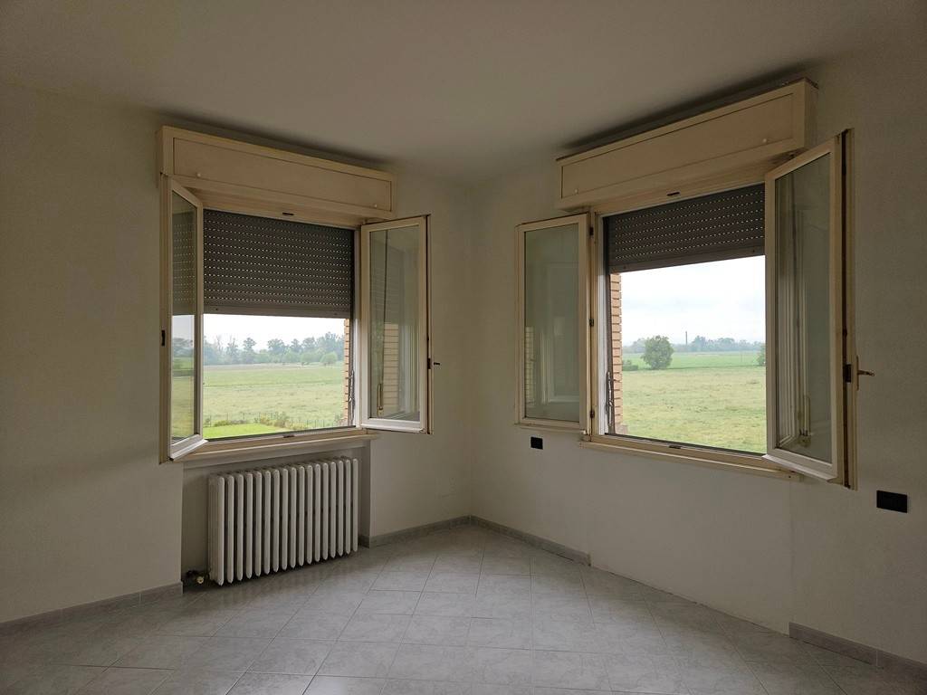 appartamento in vendita a Parma in zona Montanara