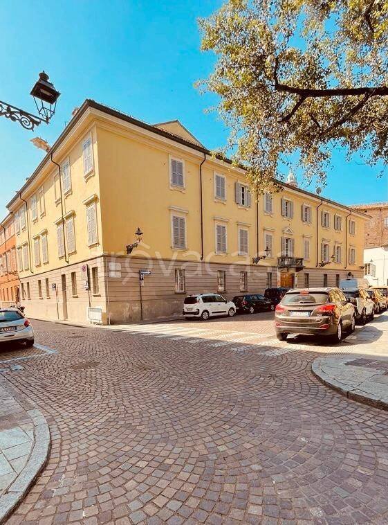 appartamento in vendita a Parma in zona Centro Storico
