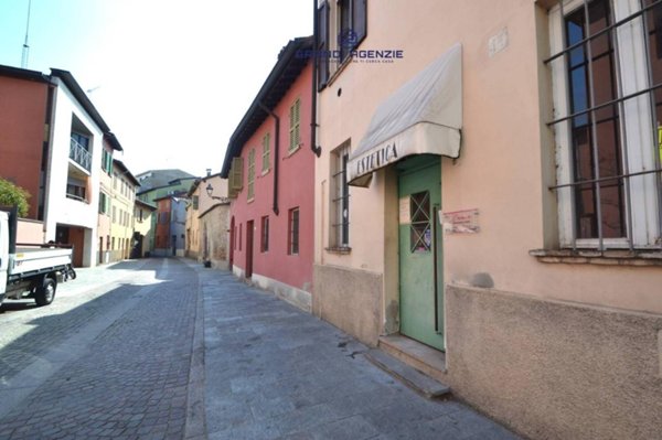 appartamento in vendita a Parma in zona Oltretorrente