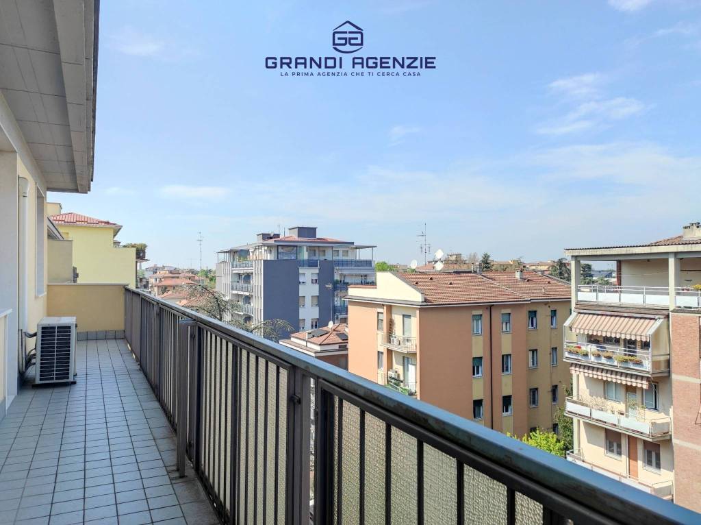 appartamento in vendita a Parma in zona San Lazzaro