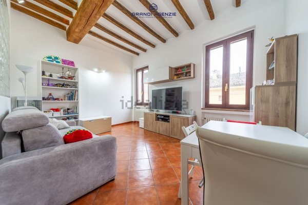 appartamento in vendita a Parma in zona Oltretorrente