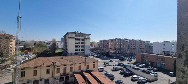 appartamento in vendita a Parma in zona Crocetta
