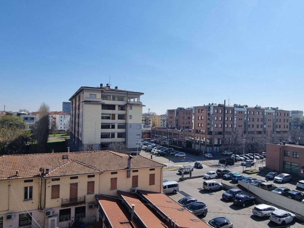 appartamento in vendita a Parma in zona Crocetta