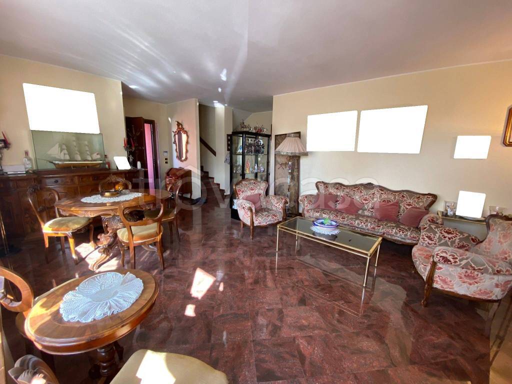 casa indipendente in vendita a Parma