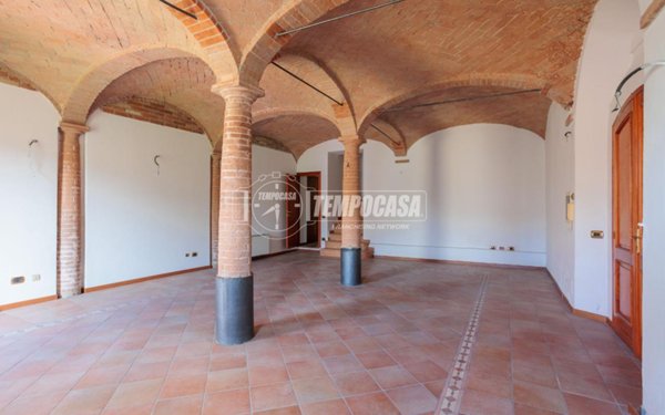 casa indipendente in vendita a Parma in zona Vicofertile