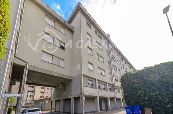 appartamento in vendita a Parma in zona Montanara