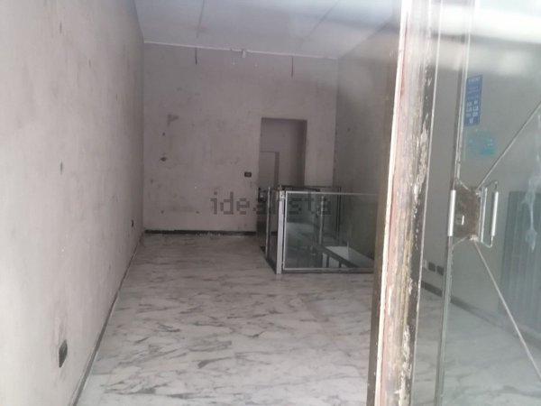negozio in vendita a Parma