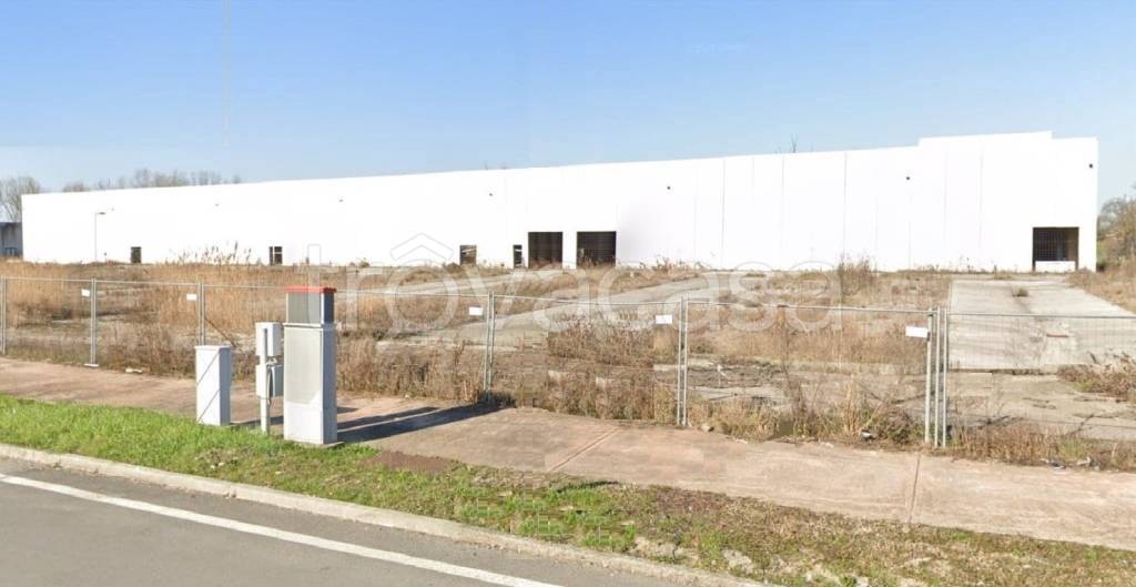 locale commerciale in vendita a Parma in zona San Prospero