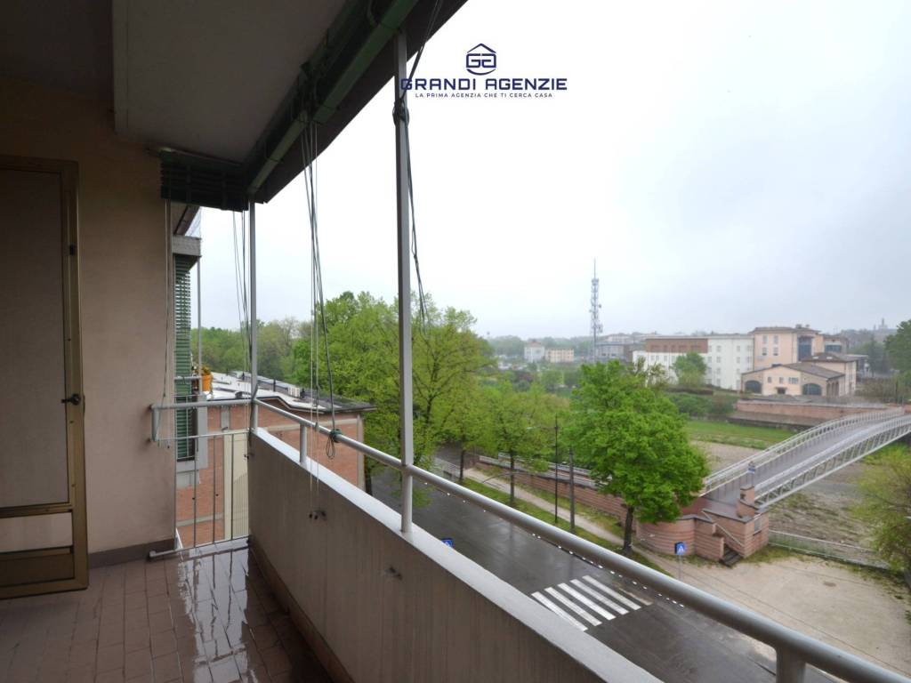 appartamento in vendita a Parma in zona Molinetto