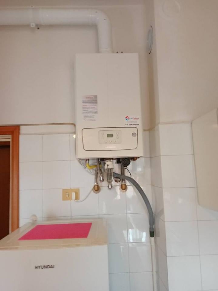 appartamento in vendita a Parma in zona Molinetto