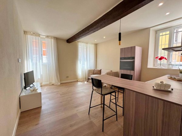 appartamento in vendita a Parma in zona Centro Storico