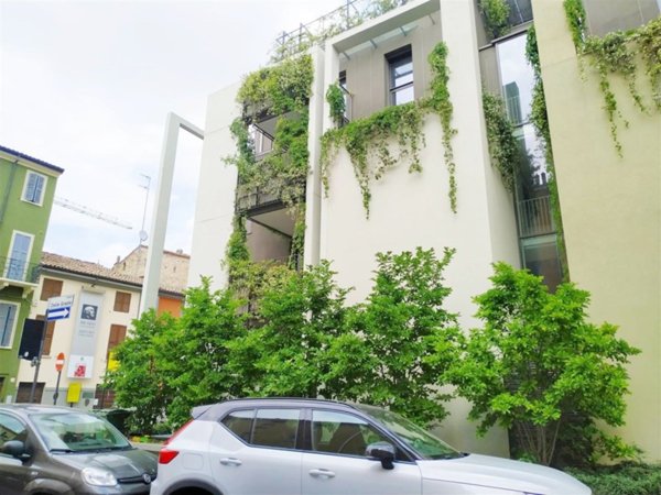 appartamento in vendita a Parma in zona Centro Storico