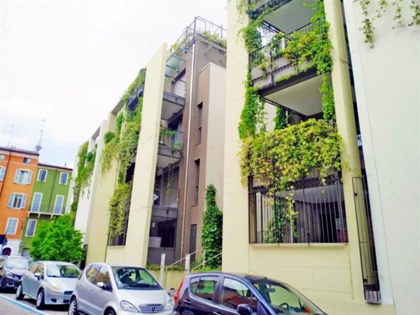 appartamento in vendita a Parma in zona Centro Storico