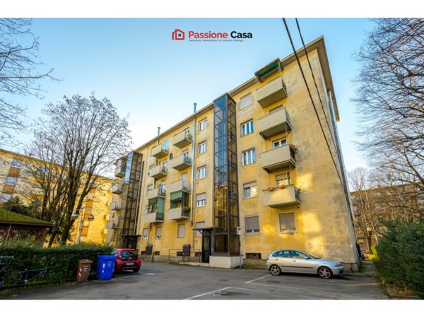 appartamento in vendita a Parma in zona Montanara