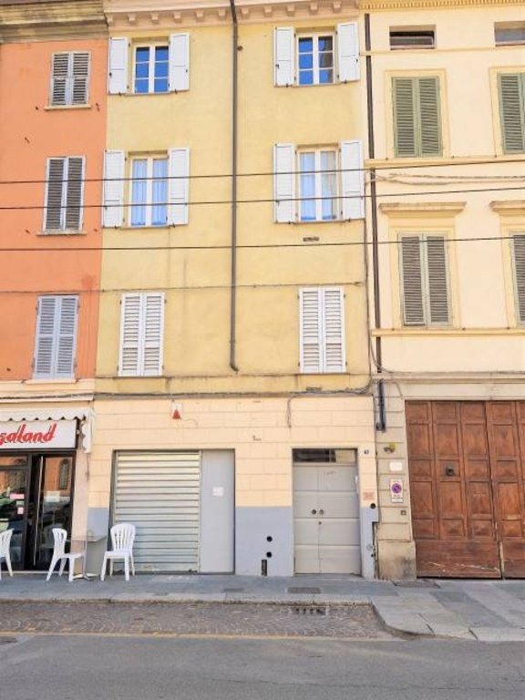 negozio in vendita a Parma