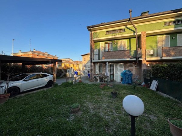 casa indipendente in vendita a Parma in zona San Pancrazio
