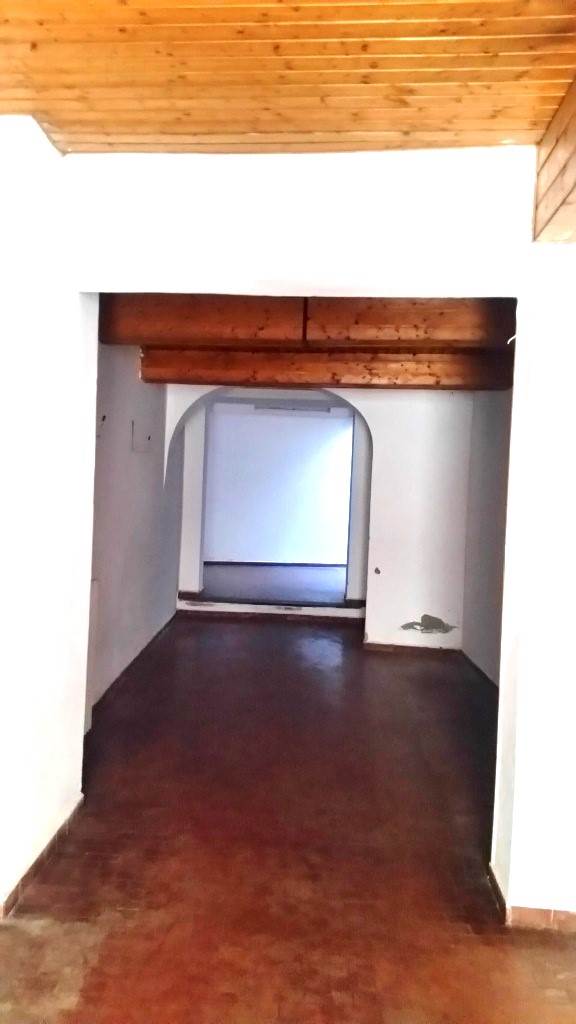 negozio in vendita a Parma in zona Centro Storico