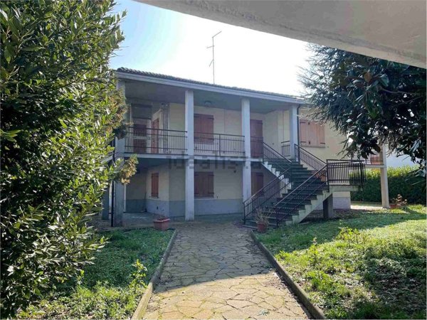 casa indipendente in vendita a Parma in zona Carignano
