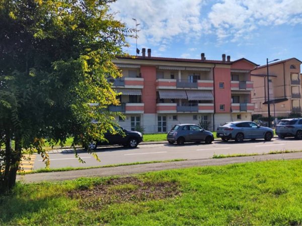 appartamento in vendita a Parma in zona San Martino / Paradigna