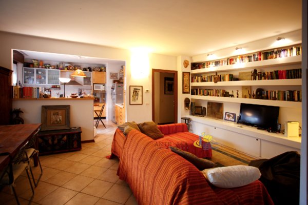 appartamento in vendita a Parma in zona Centro Storico