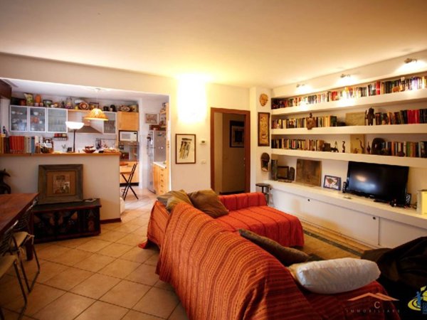 appartamento in vendita a Parma in zona Centro Storico