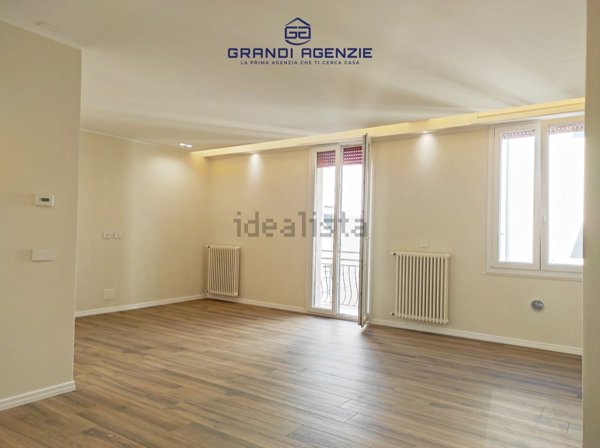appartamento in vendita a Parma in zona Montanara