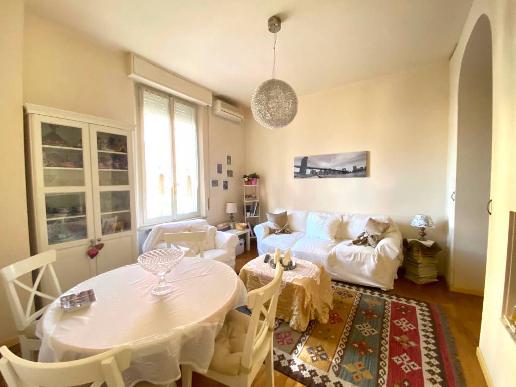 appartamento in vendita a Parma in zona Cittadella