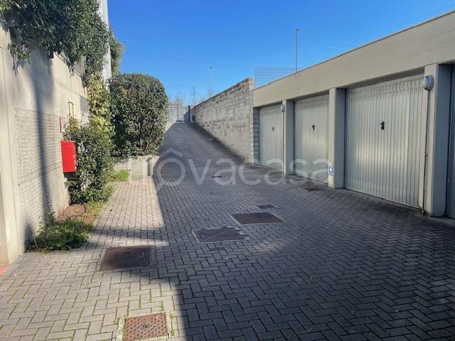 appartamento in vendita a Parma in zona San Lazzaro