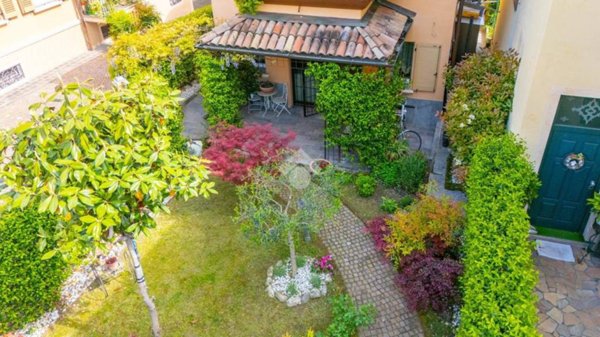 casa indipendente in vendita a Parma in zona San Lazzaro