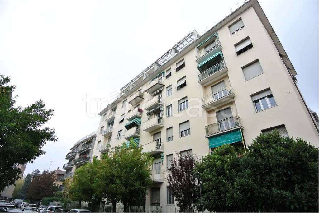 appartamento in vendita a Parma in zona San Lazzaro