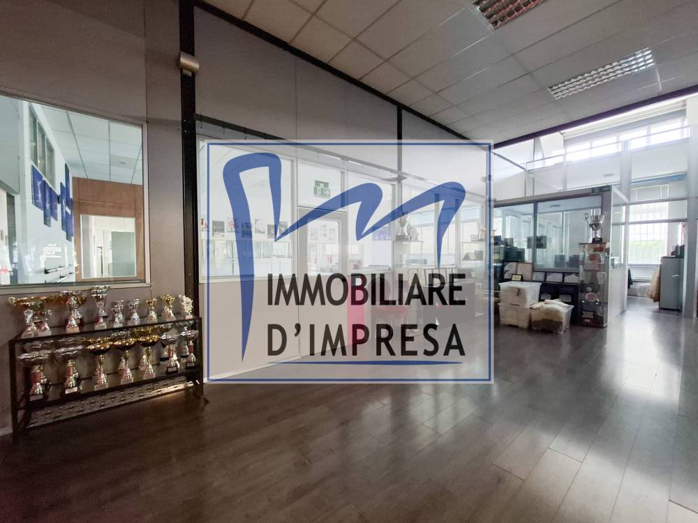 locale di sgombero in vendita a Parma in zona Centro Storico