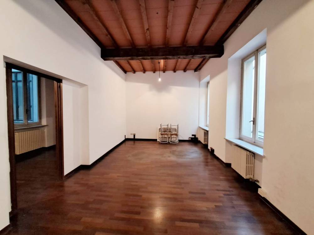 appartamento in vendita a Parma in zona Centro Storico