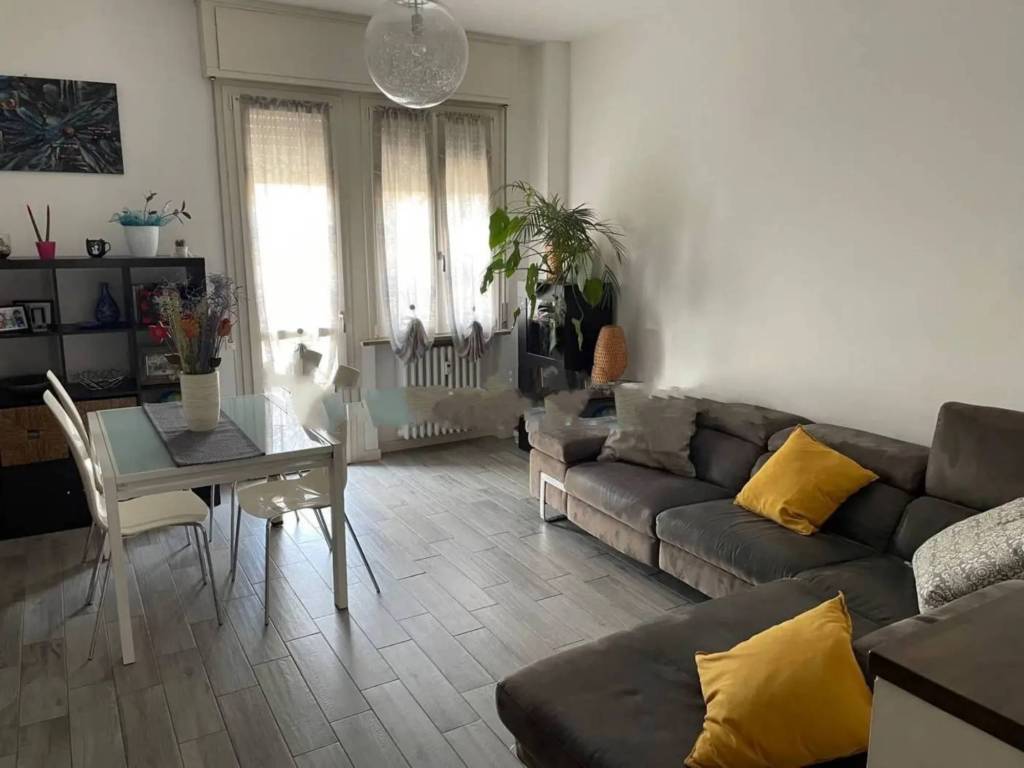 appartamento in vendita a Parma in zona Molinetto