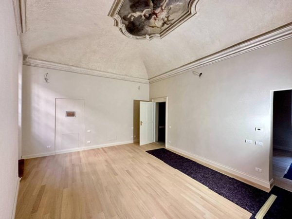appartamento in vendita a Parma in zona Centro Storico