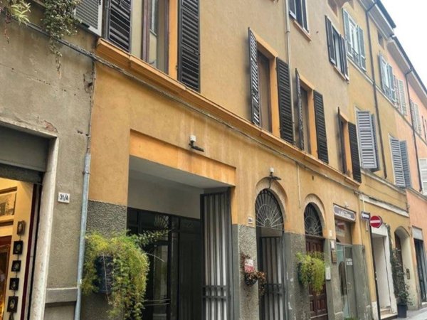 negozio in vendita a Parma in zona Centro Storico