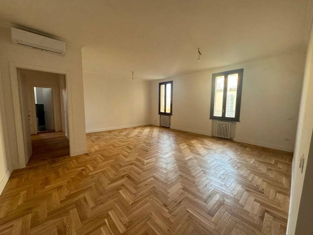 appartamento in vendita a Parma in zona Centro Storico