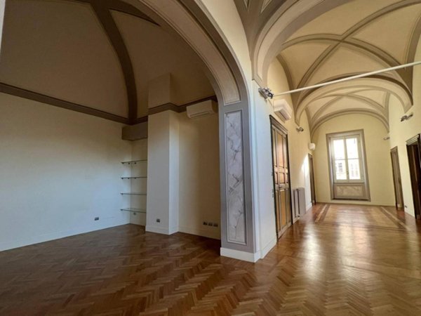 appartamento in vendita a Parma in zona Centro Storico