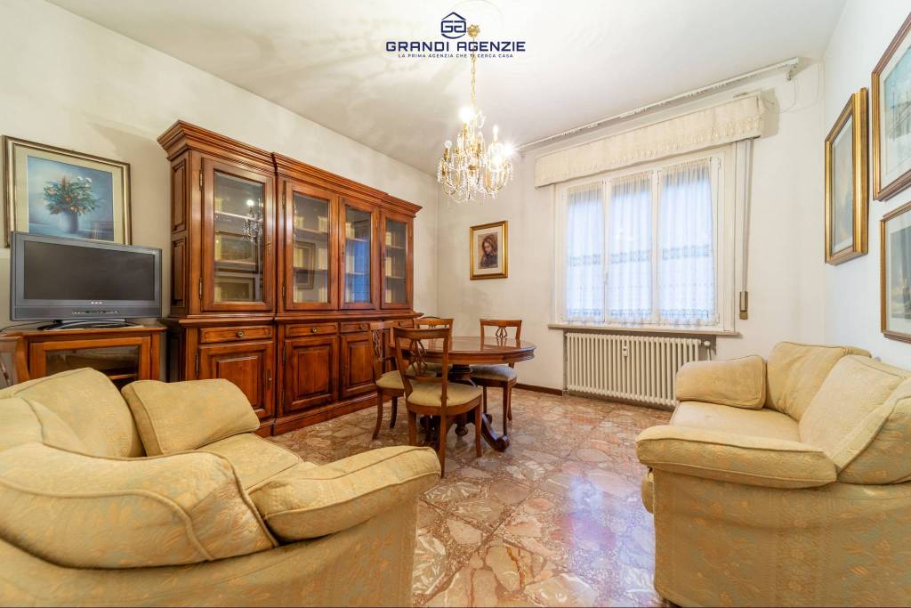 appartamento in vendita a Parma in zona Pablo
