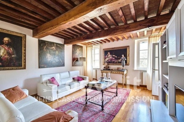 appartamento in vendita a Parma in zona Centro Storico