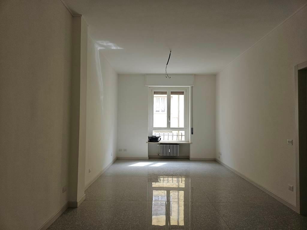 appartamento in vendita a Parma in zona Oltretorrente