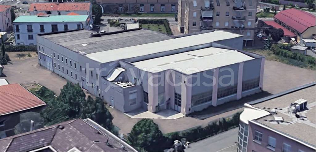 locale commerciale in vendita a Parma in zona Pablo