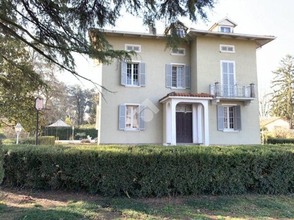 casa indipendente in vendita a Parma in zona Pilastrello