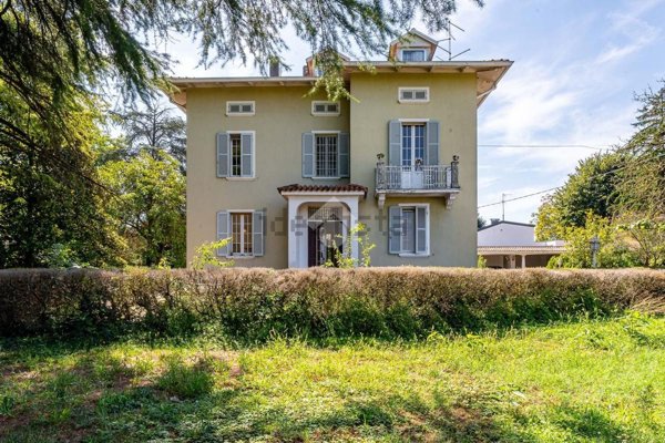casa indipendente in vendita a Parma