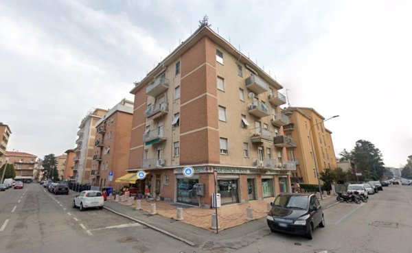 appartamento in vendita a Parma in zona San Lazzaro