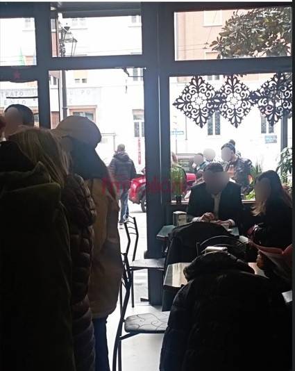 negozio in vendita a Parma in zona Centro Storico