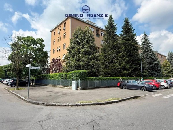 appartamento in vendita a Parma in zona Montanara