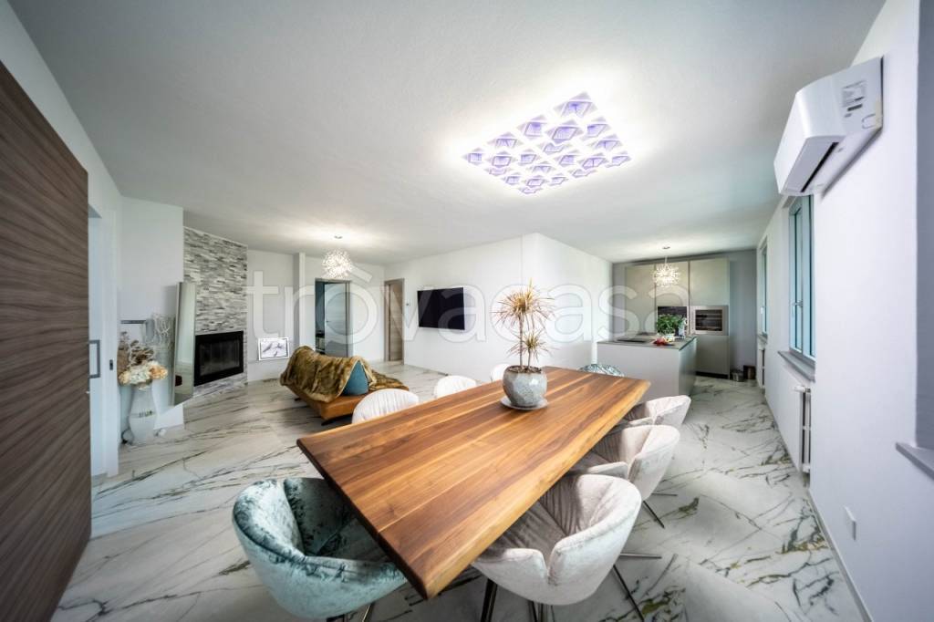 casa indipendente in vendita a Parma in zona Vigatto