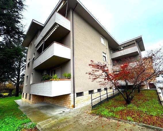 appartamento in vendita a Parma in zona San Lazzaro