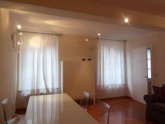 appartamento in vendita a Parma in zona Centro Storico