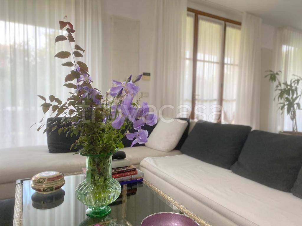 casa indipendente in vendita a Parma in zona Molinetto